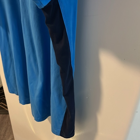 Nike short sleeve shirt - Picture 4 of 4